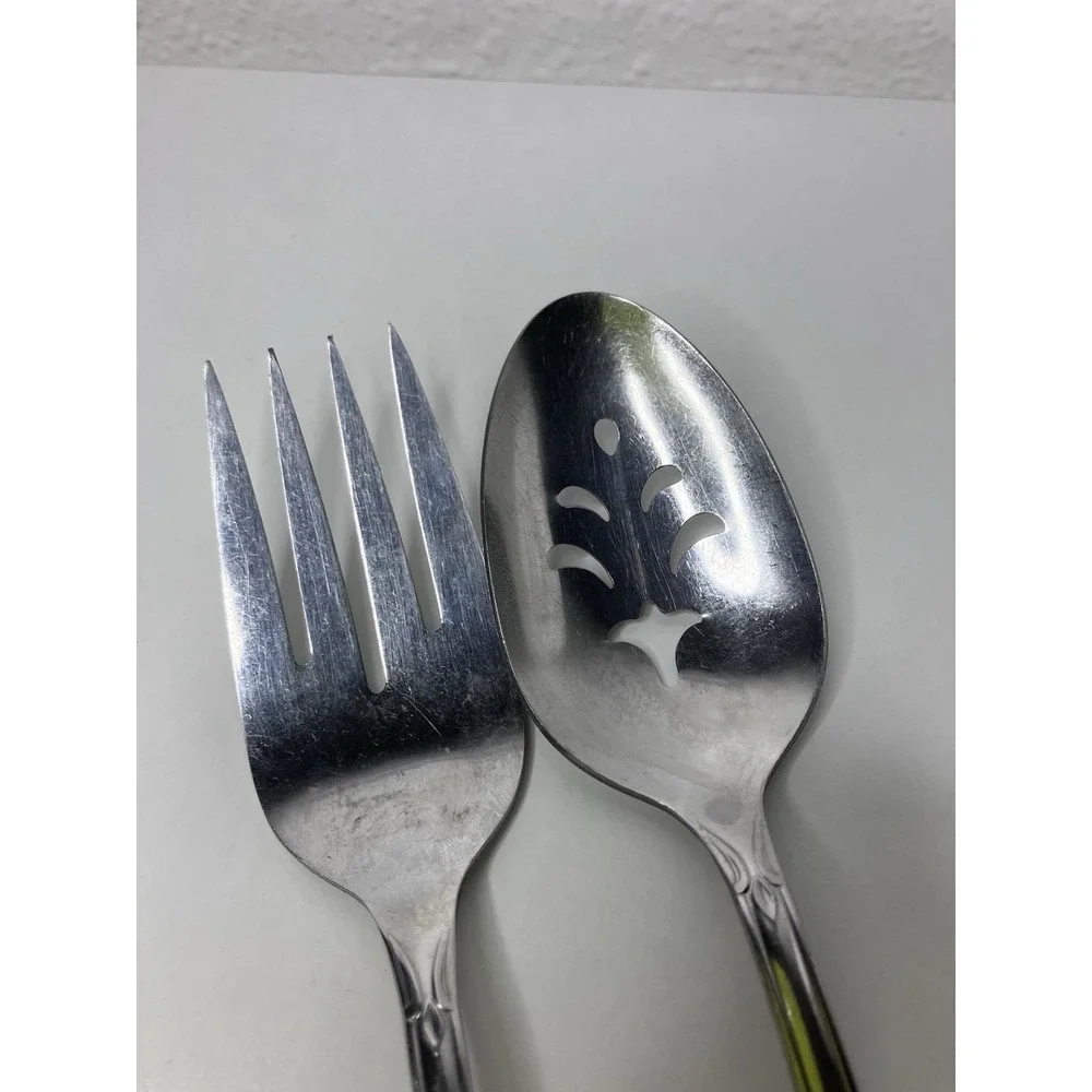 2 Oneida 8.25
